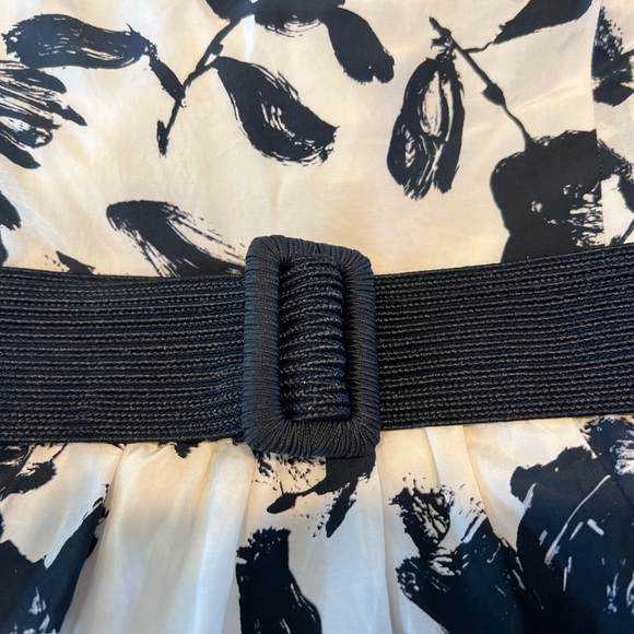 Loft Strapless dress with pockets - Picture 2 of 7